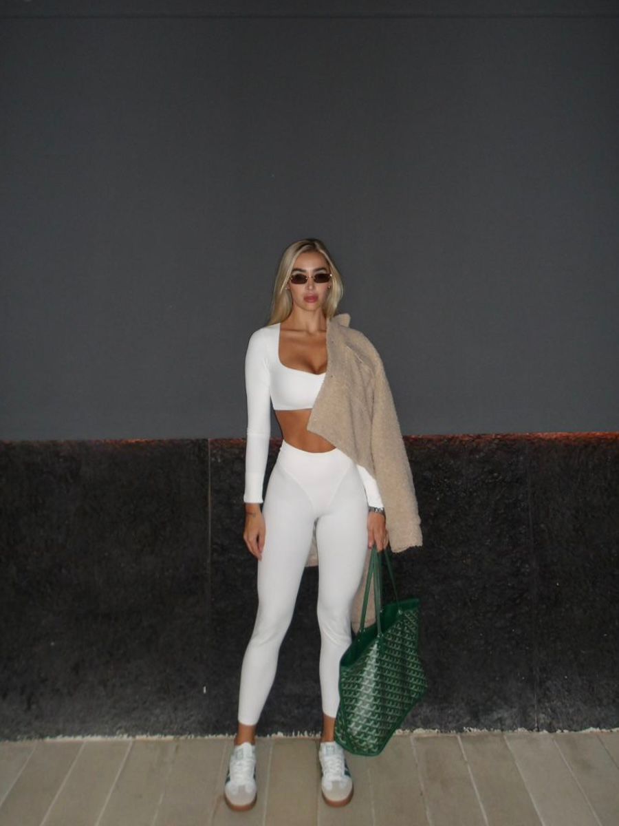 Ballerina blanco